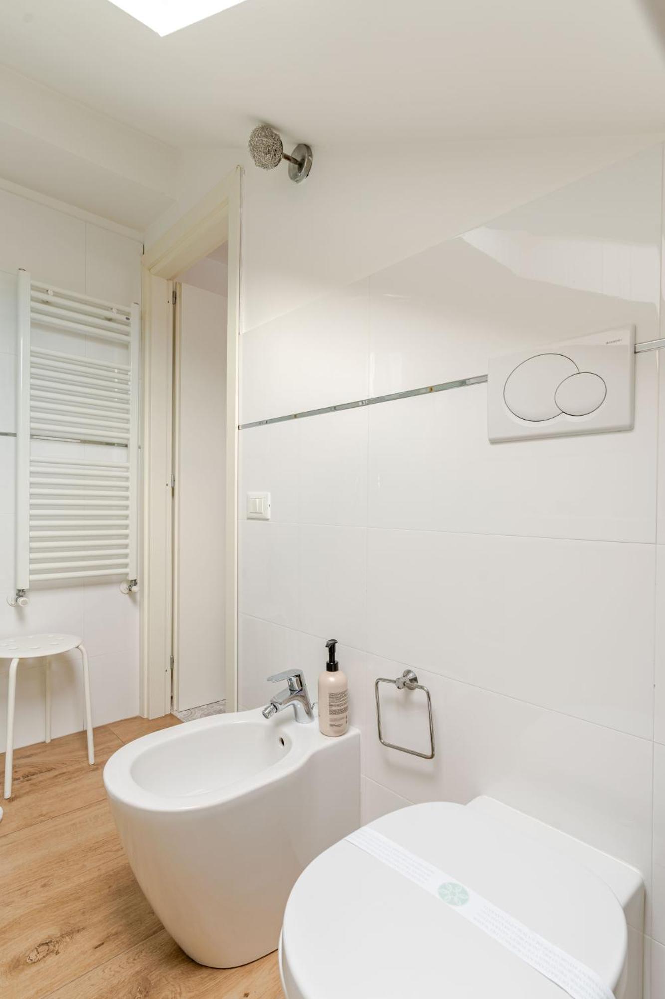 The White Attic Apartment Sanremo Exterior photo